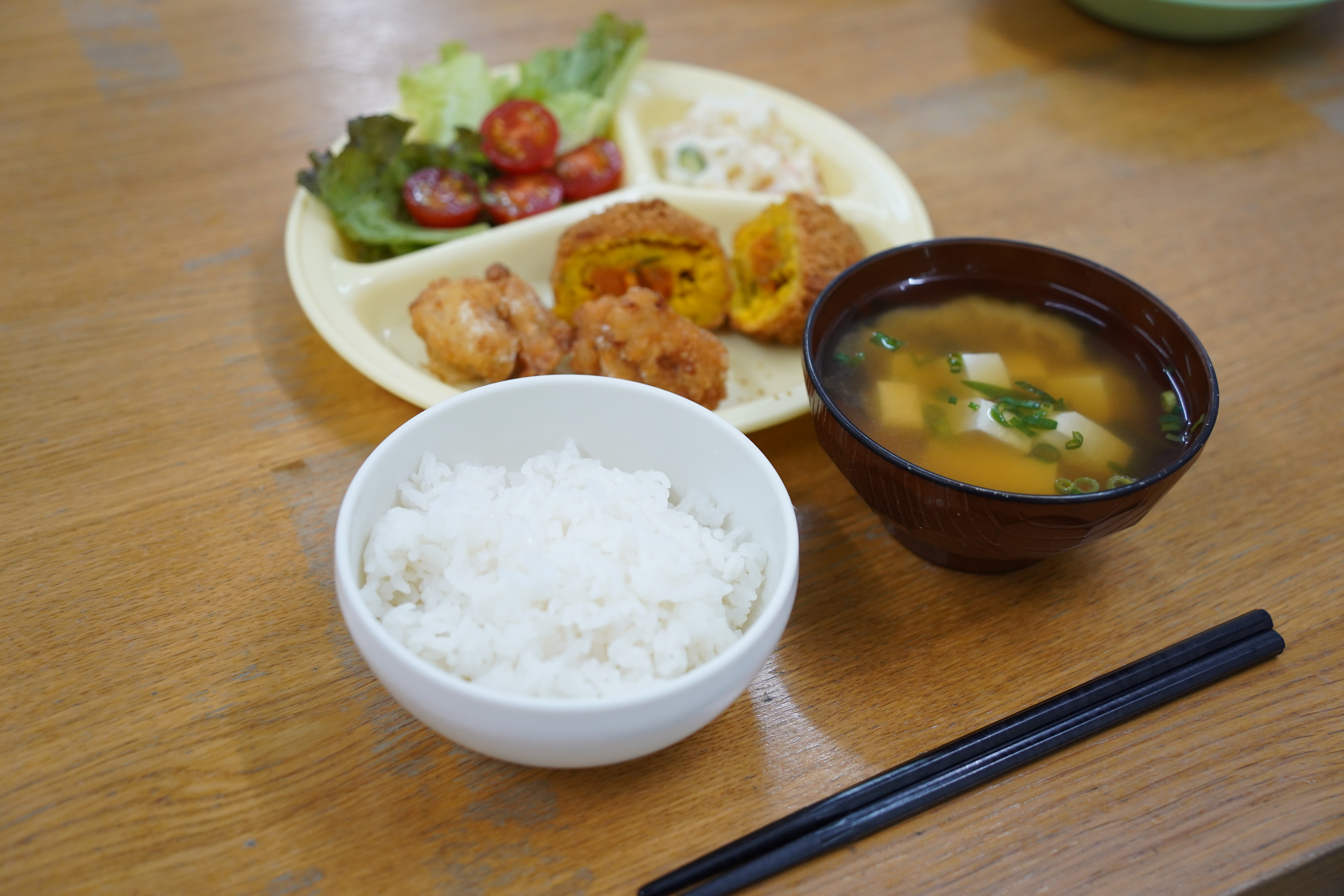 月1,000円で