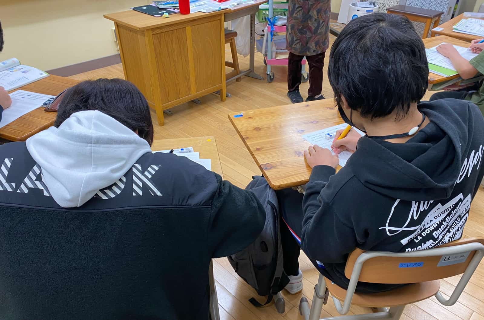 夜間中学」という不登校支援の新しい選択肢。生徒や保護者の声から